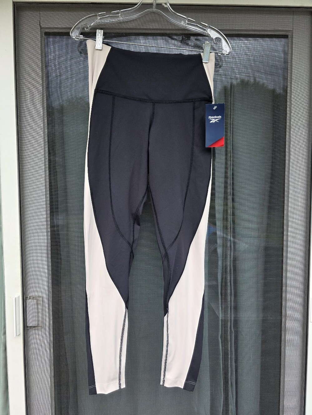 NWT Reebok Black and Cream Colorblock High-Waist Leggings